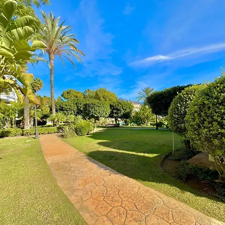 Dama De Noche W Pool By Homing Apartment *